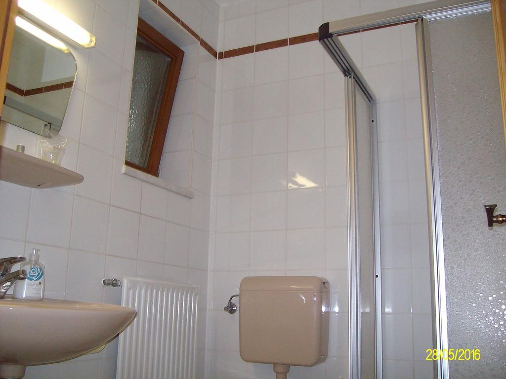 Gasthaus Zur Melzen Versbichl Ngoại thất bức ảnh